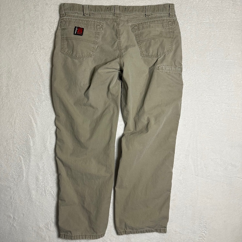 Wrangler Riggs Workwear Mens 38x30 Beige Ripstop Carpenter Pants Relaxed Utility - Picture 2 of 11